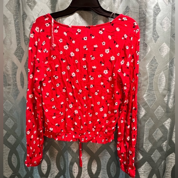 Rec floral blouse!!!! - Picture 2 of 3